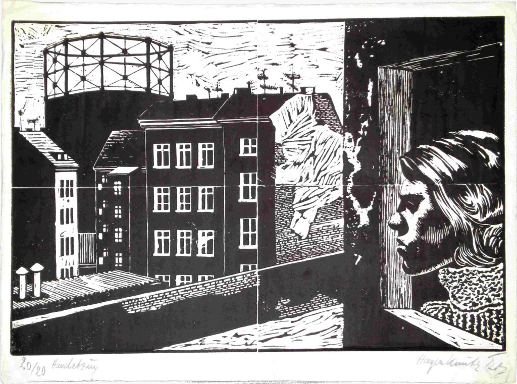 Der Holz-oder Linolschnitt zeigt eine Stadtansicht, wahrscheinlich Schöneberg und ein Profil eines Menschen, der aus dem Fenster blickt. 