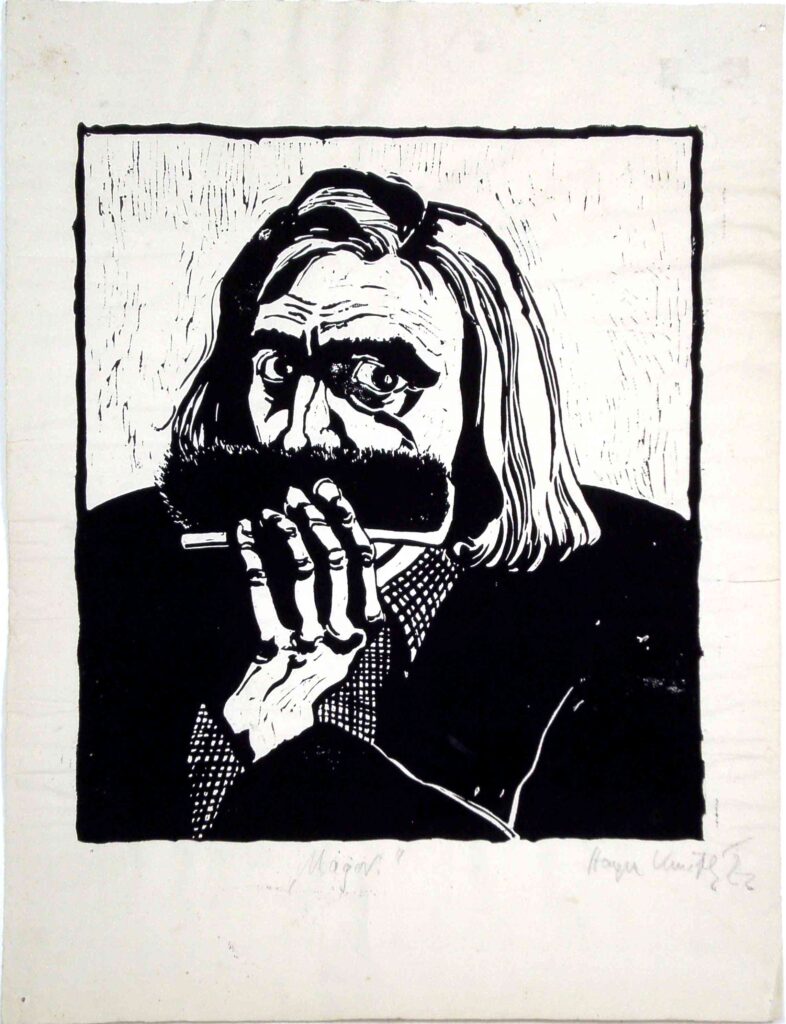Holz-oder Linolschnitt, Selbstporträt von Hagen Knuth, der sich eine Bürste als falschen Bart vor den Mund hält. 